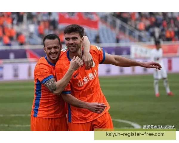 中超英博客场2-1逆转泰山 马莱莱双响瓦科建功助队连胜